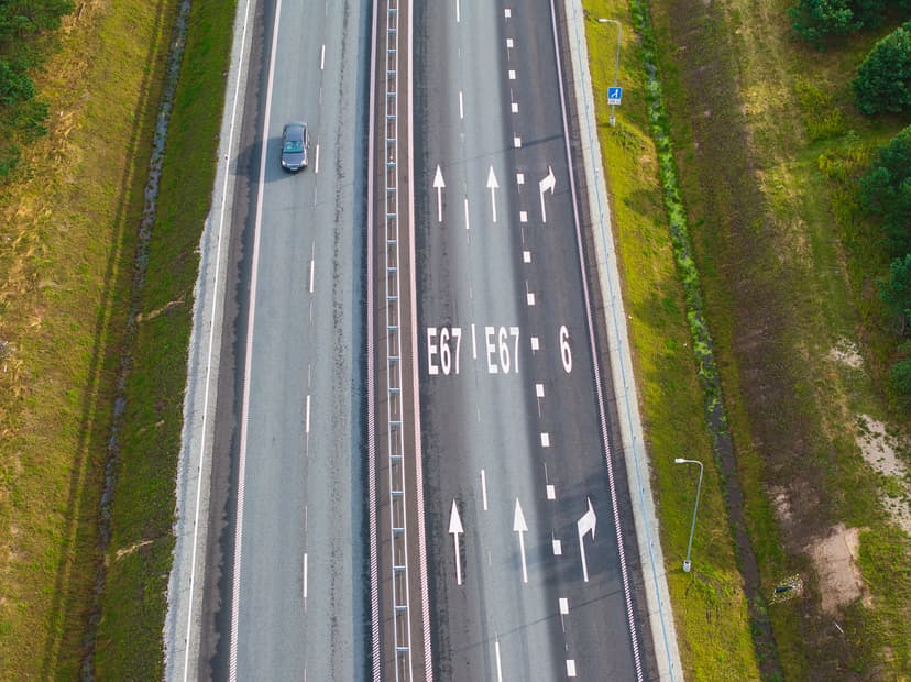 Teede projekteerimine: infrastruktuuri arendamine parema ühenduvuse nimel